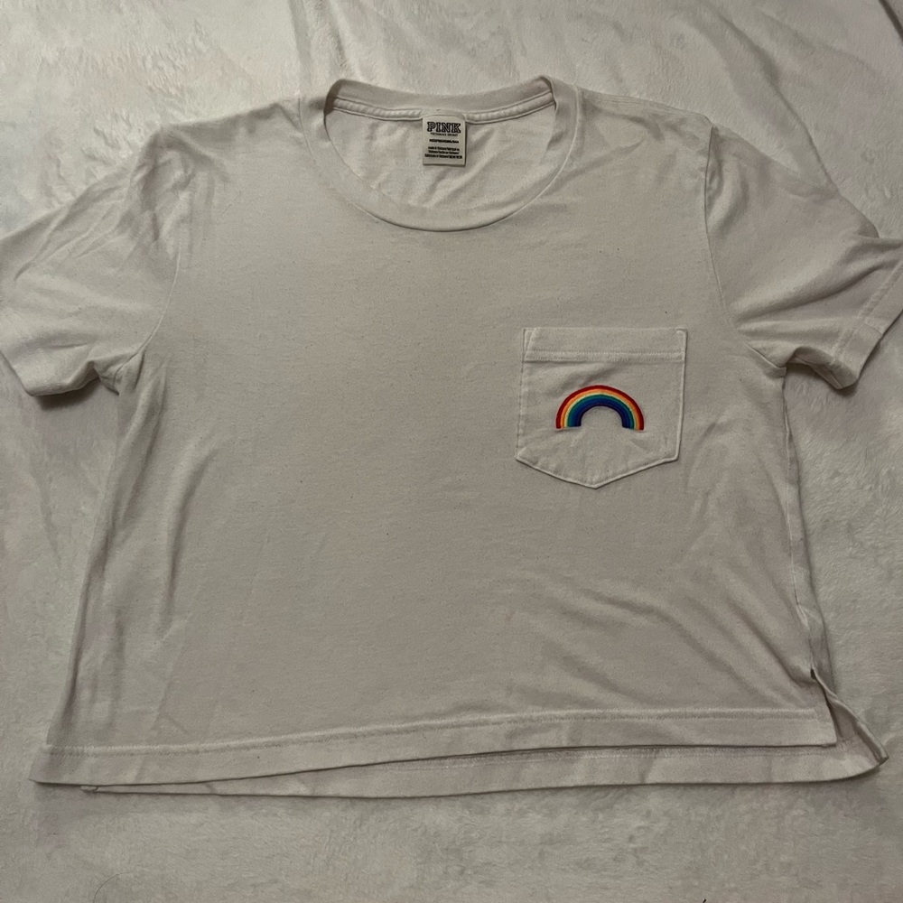 Worn once, great condition, cropped top!